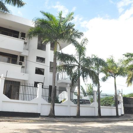 Hotel De Mag Dar es Salaam Exterior photo