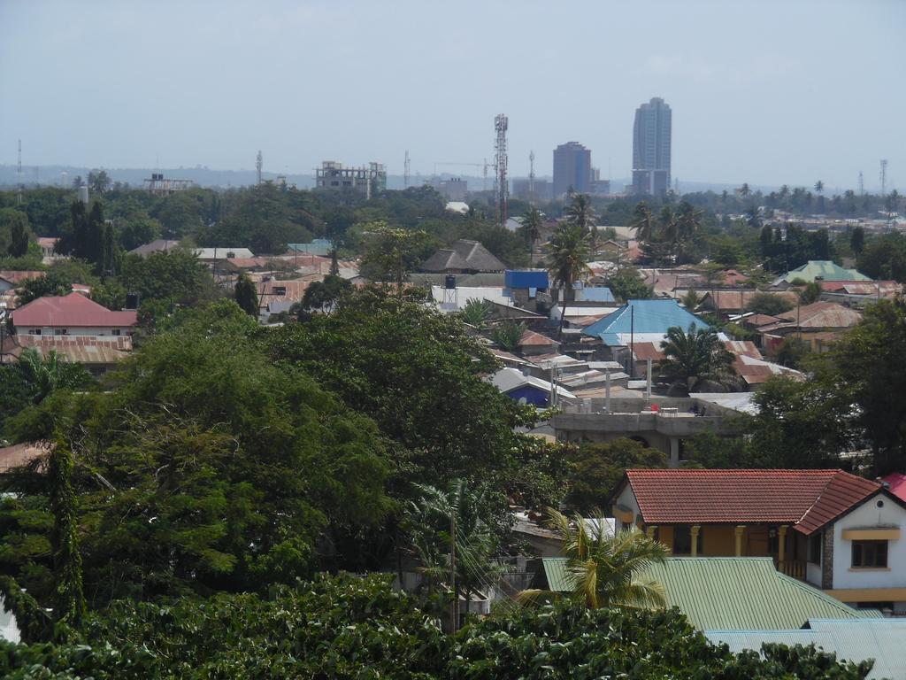 Hotel De Mag Dar es Salaam Exterior photo